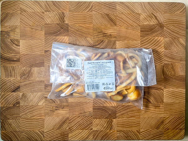 Сыр 150 гр ГОРНЫЙ СЫРОВАР (Ассорти копчёный) в Красково